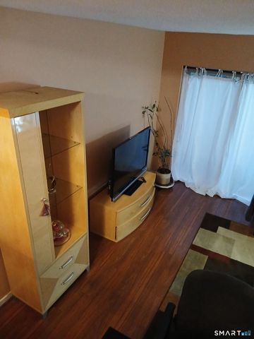 51 Brook Street, Naugatuck, CT 06770