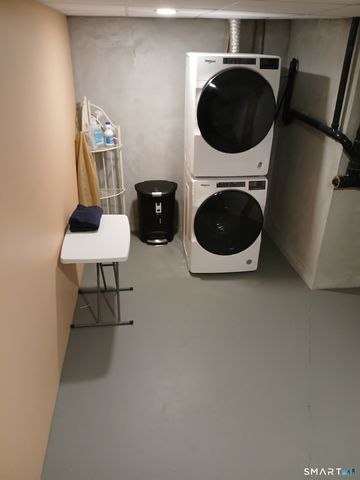 51 Brook Street, Naugatuck, CT 06770