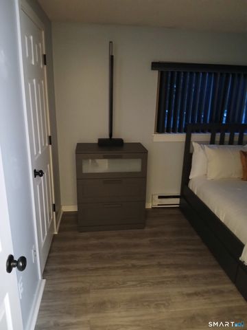 51 Brook Street, Naugatuck, CT 06770