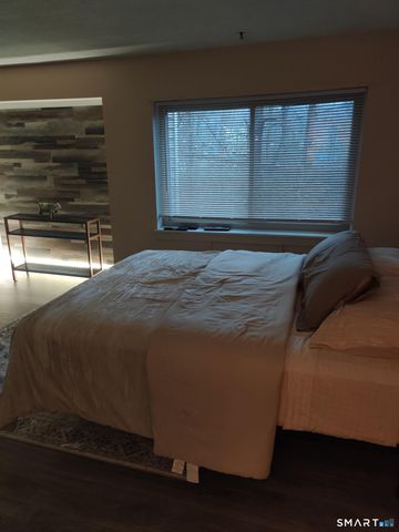 51 Brook Street, Naugatuck, CT 06770