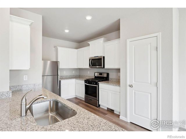 969 Cascade Falls Street, Severance, CO 80550