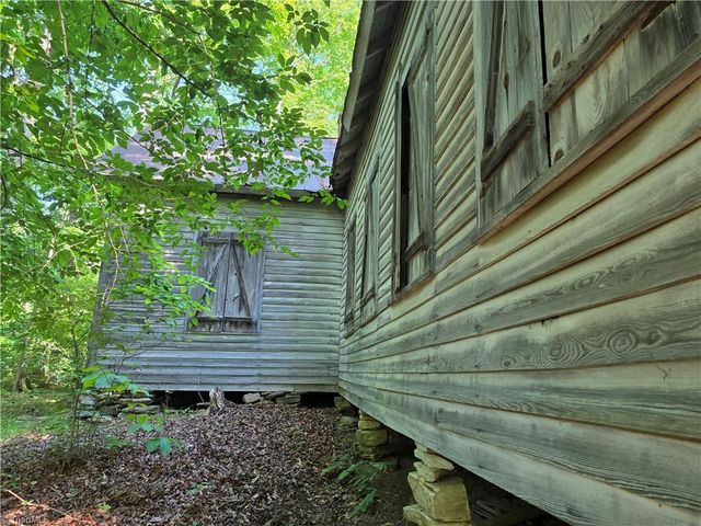 1055 Ed Booth Road, Westfield, NC 27053