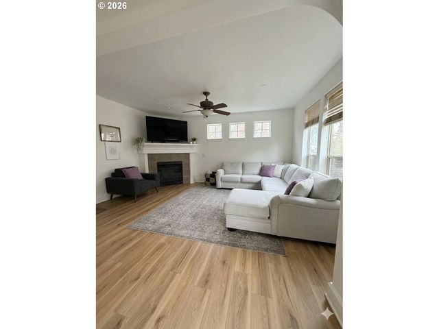 10724 Sw LONDON Ln, Wilsonville, OR 97070