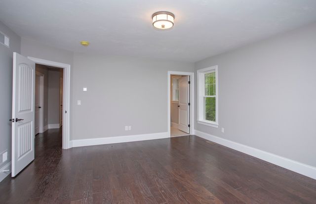 37 Metacomet Rd 37, West Bridgewater, MA 02379