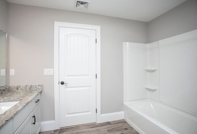 37 Metacomet Rd 37, West Bridgewater, MA 02379