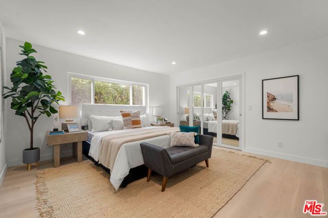 5301 Yarmouth Avenue 2, Encino (los Angeles), CA 91316