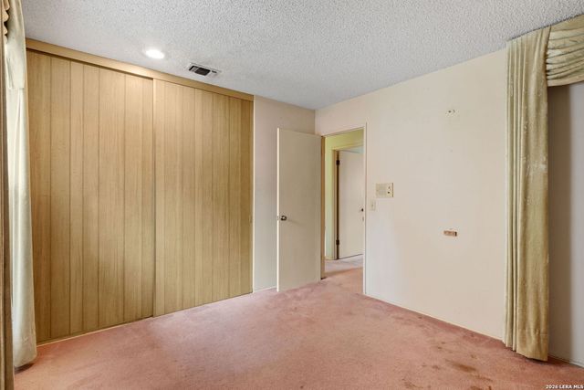 4019 Mooresfield, San Antonio, TX 78217