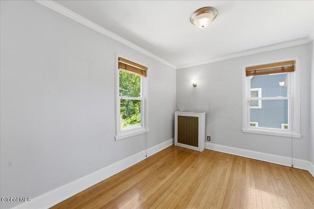 11 Freeman Road, Albany, NY 12208