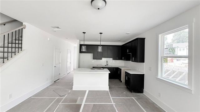 1613 Worley Way NW, Atlanta, GA 30318