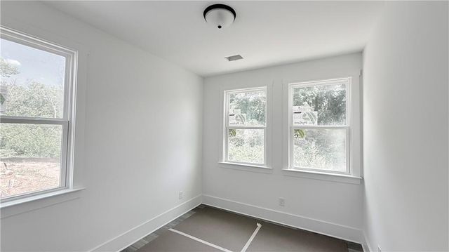 1613 Worley Way NW, Atlanta, GA 30318