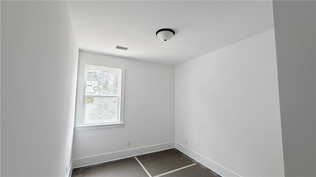 1613 Worley Way NW, Atlanta, GA 30318