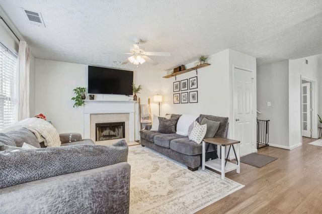236 Shenandoah Drive, Hiram, GA 30141