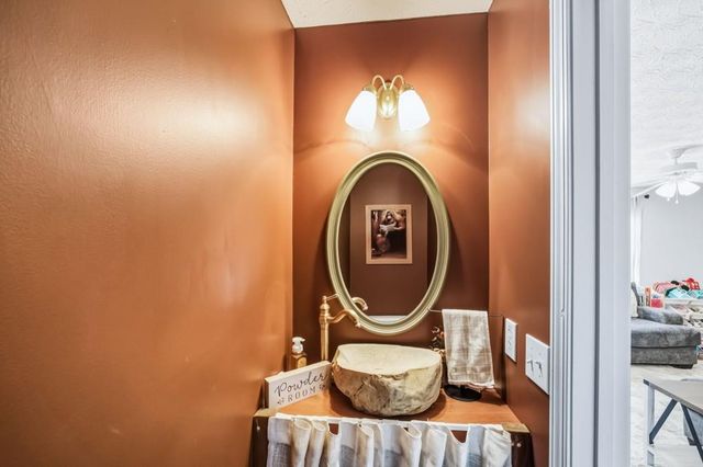 236 Shenandoah Drive, Hiram, GA 30141