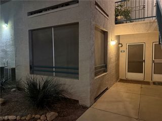 5261 Lindell Road 105, Las Vegas, NV 89118