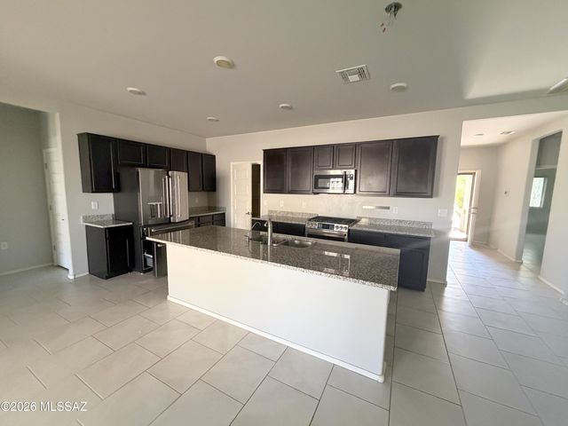7112 S Victor Drive, Tucson, AZ 85757