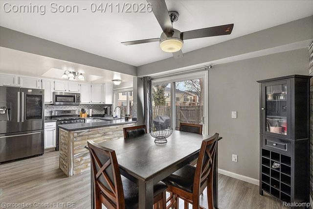 37589 Charter Oaks Blvd, Clinton Charter Township, MI 48036