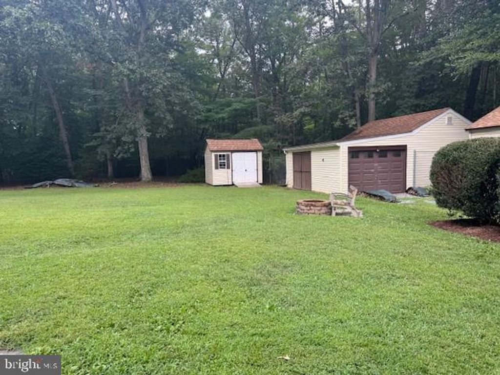 9484 CANARY DR, Bel Alton, MD 20611