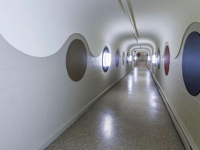 6075 Lincoln Drive 211, Edina, MN 55436