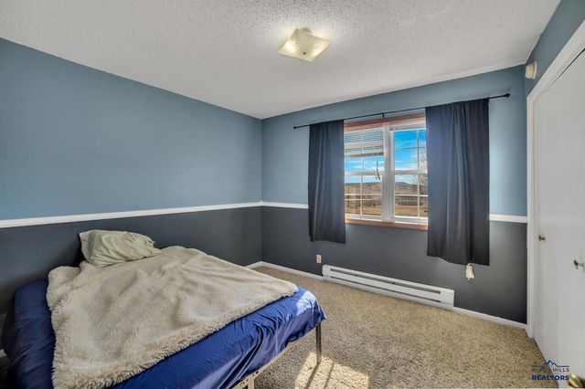 802 ROSILEE LN, Rapid City, SD 57701