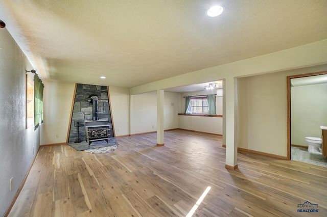 802 ROSILEE LN, Rapid City, SD 57701