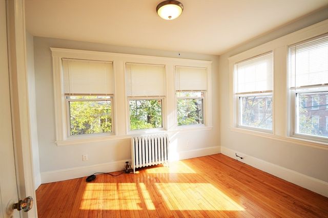 51 Leamington Road 1, Boston, MA 02135