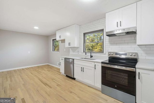 3303 SE Clifton Church Road SE, Atlanta, GA 30316