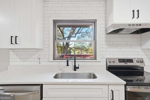 3303 SE Clifton Church Road SE, Atlanta, GA 30316