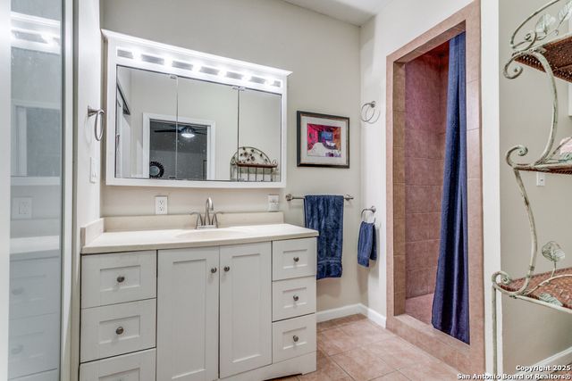 237 Thorain, San Antonio, TX 78212