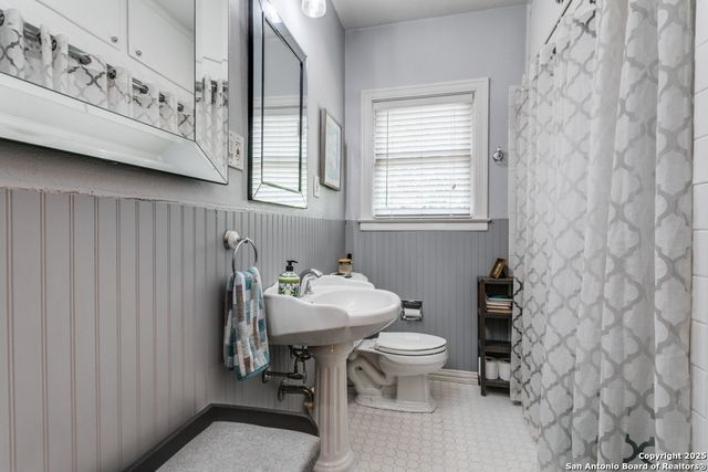 237 Thorain, San Antonio, TX 78212