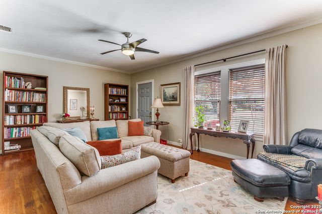 237 Thorain, San Antonio, TX 78212