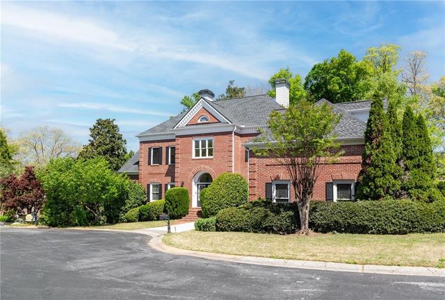 2203 Iron Gate Drive SE, Smyrna, GA 30080