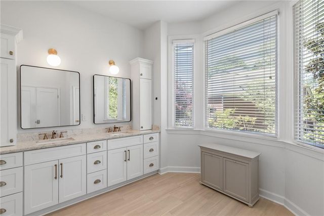 2203 Iron Gate Drive SE, Smyrna, GA 30080