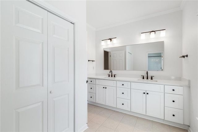2203 Iron Gate Drive SE, Smyrna, GA 30080