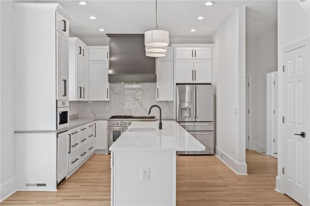 2203 Iron Gate Drive SE, Smyrna, GA 30080