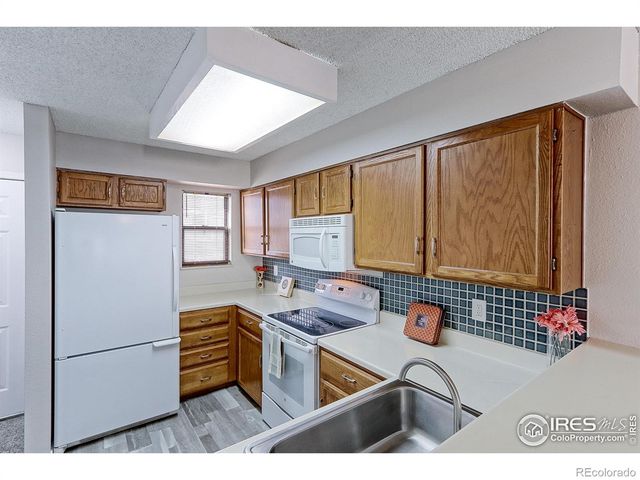 8775 W Cornell Avenue 8, Lakewood, CO 80227