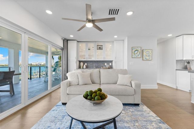 850 BAY POINT DRIVE, Madeira Beach, FL 33708