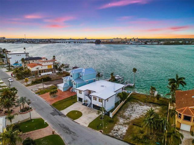850 BAY POINT DRIVE, Madeira Beach, FL 33708