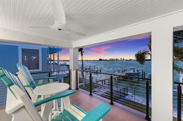 850 BAY POINT DRIVE, Madeira Beach, FL 33708