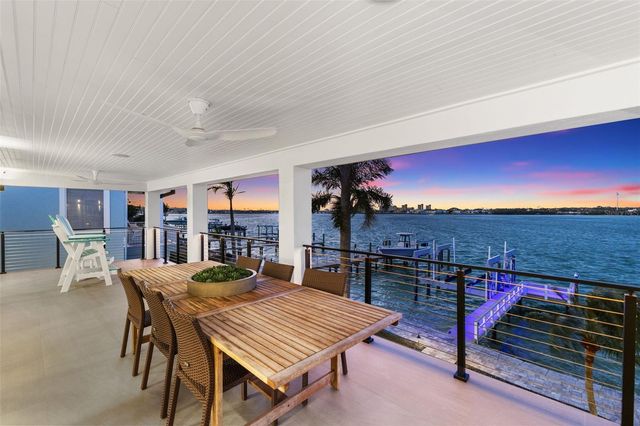 850 BAY POINT DRIVE, Madeira Beach, FL 33708