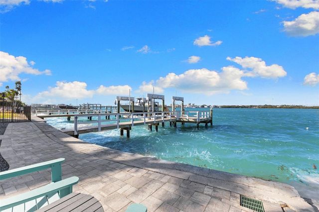 850 BAY POINT DRIVE, Madeira Beach, FL 33708