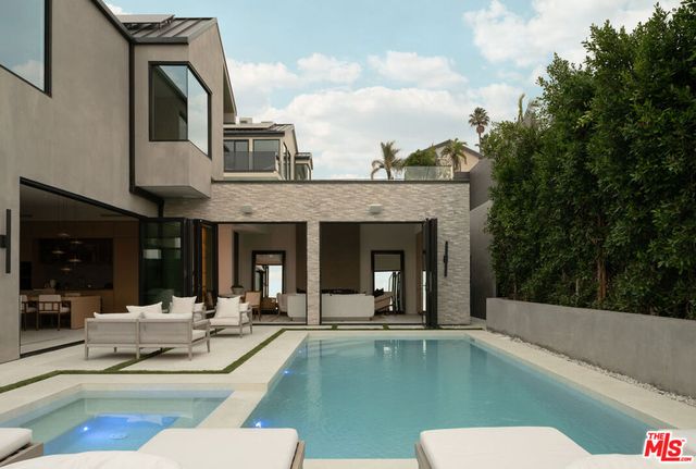 9919 Girla Way, Los Angeles, CA 90064