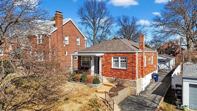 5028 Shrewsbury Avenue, St Louis, MO 63119