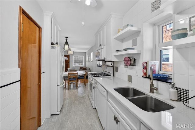 5028 Shrewsbury Avenue, St Louis, MO 63119