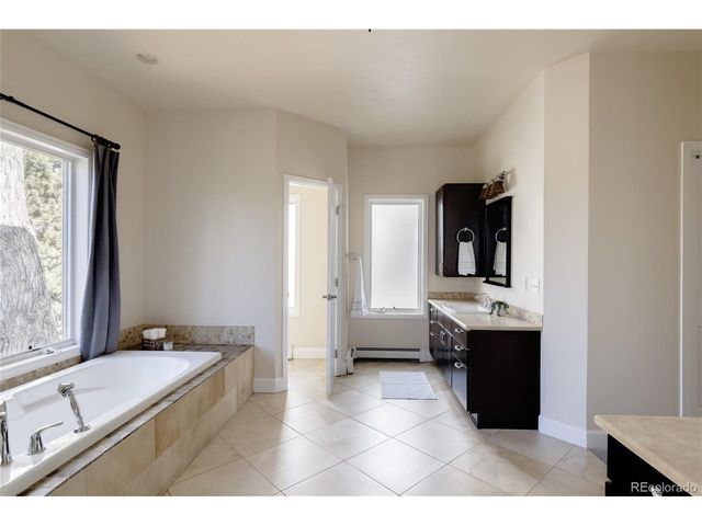 2525 S Jackson St, Denver, CO 80210