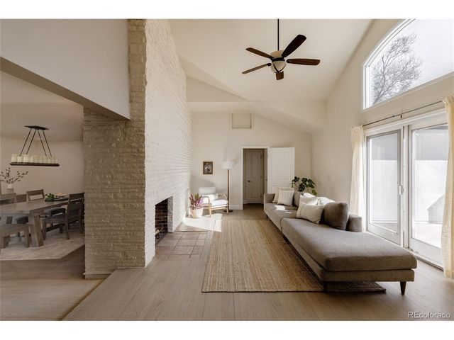 2525 S Jackson St, Denver, CO 80210