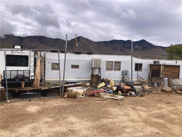 9805 Midnight Street, Chloride, AZ 86431