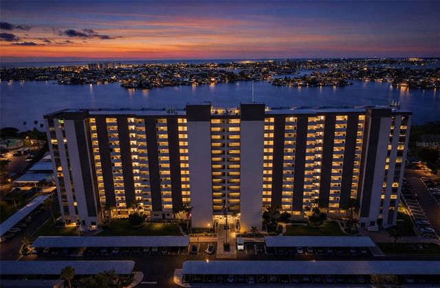 7050 SUNSET DRIVE S 601, South Pasadena, FL 33707