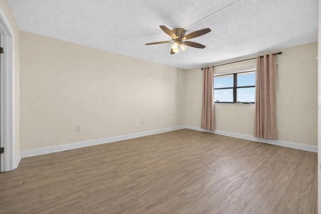 7050 SUNSET DRIVE S 601, South Pasadena, FL 33707