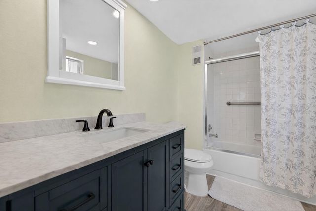 7050 SUNSET DRIVE S 601, South Pasadena, FL 33707