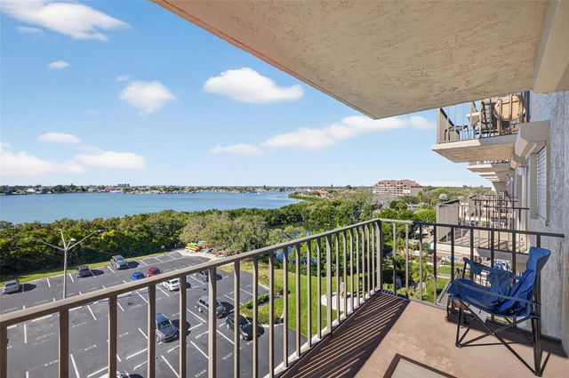 7050 SUNSET DRIVE S 601, South Pasadena, FL 33707